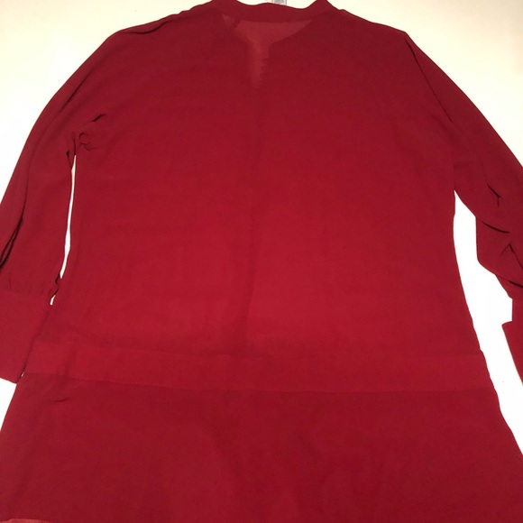Soft Surroundings NWOT Burgundy Tunic with Satin Buttons and Tie Front Detail - Picture 3 of 5